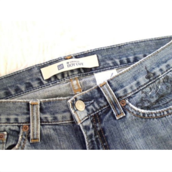 Gap Straight Boy Cut Distressed Jolly Roger Jeans - Picture 5 of 8